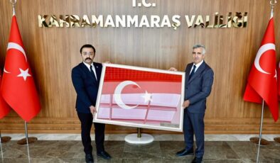 Başkan Şahbazlı’dan Vali Ünlüer’e Anlamlı Hediye