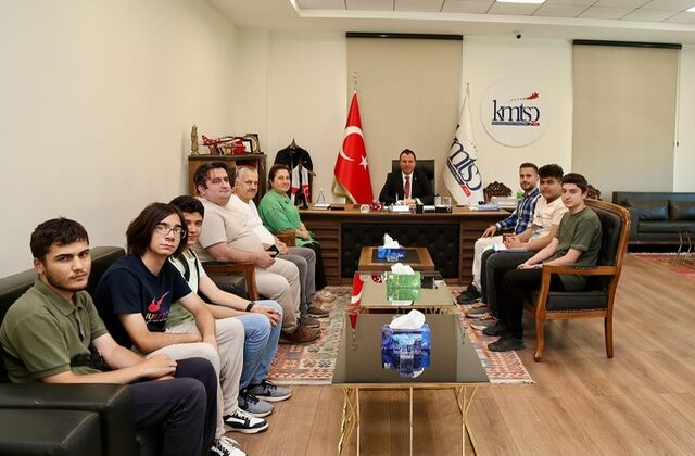 Başkan Buluntu’dan TEKNOFEST Finalisti Pusula Roket Takımı’na Tebrik