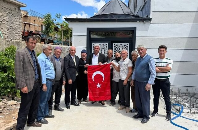 Başkan Selim Cüce, Apıklar Mahalle Camii’nde Vatandaşlarla Buluştu
