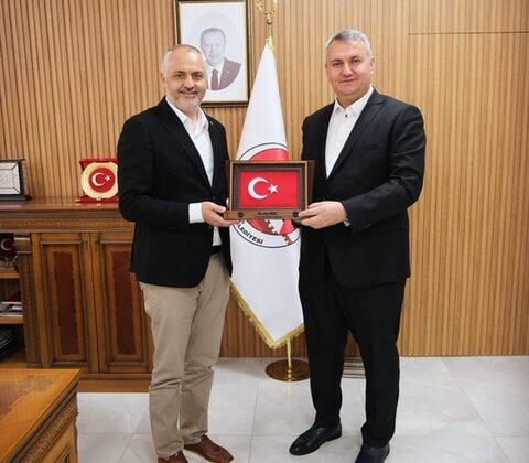 Düziçi Belediye Başkanı Mustafa İba’dan Andırın Belediyesi’ne Ziyaret