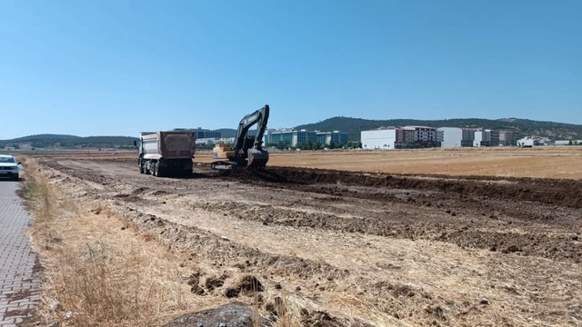 Dulkadiroğlu Belediyesi’nden Ferhuş Mahallesi’ne Yol Atağı