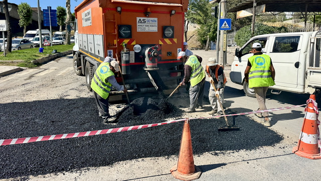 KASKİ Altyapısı Tamamlanan Yollarda Tamiratlarını Sürdürüyor