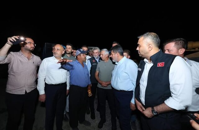 Başkan Toptaş: “Yangını En Hızlı Şekilde Kontrol Altına Almak İçin Seferber Olduk”