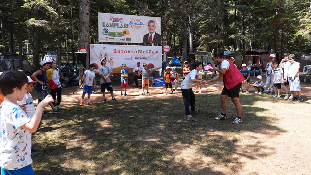 Doğanın Kalbinde Babalar ve Çocuklar El Ele