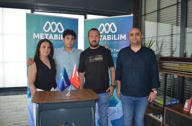 Kahramanmaraşlı Öğrenci YKS’de Türkiye 5’incisi Oldu!