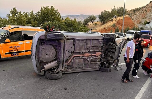 Kahramanmaraş’ta otomobil takla attı: 2 yaralı