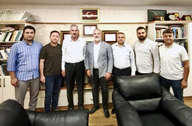 Anahtar Parti’den Türk Ocakları’na Ziyaret