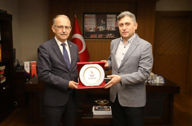 SANKO ÜNİVERSİTESİ BESLENME DOSTU VE FİZİKSEL AKTİVİTEYİ DESTEKLEYEN İŞYERİ PROGRAMI BELGESİ ALMAYA HAK KAZANDI