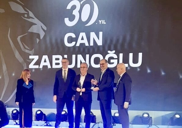 Peugeot Zabunoğlu Otomotiv 2024’te Ödüllere Doymadı