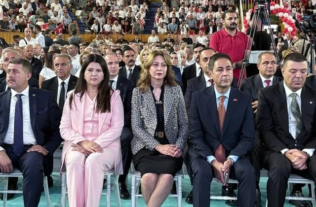 MHP’li Dora Tokat’ta Birlik ve Dayanışma Buluşmasına Katıldı