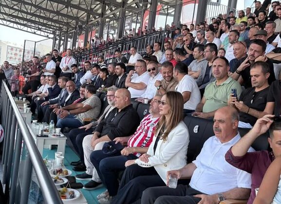 Zuhal Karakoç Dora: “Kahramanmaraş İstiklalspor’un Yanındayız”