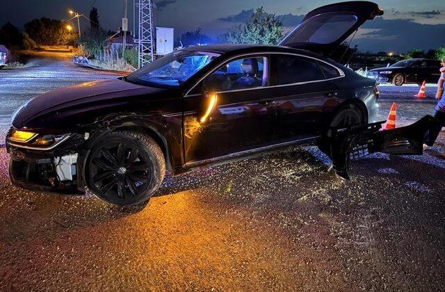 Elbistan’da iki otomobil çarpıştı: 4 yaralı