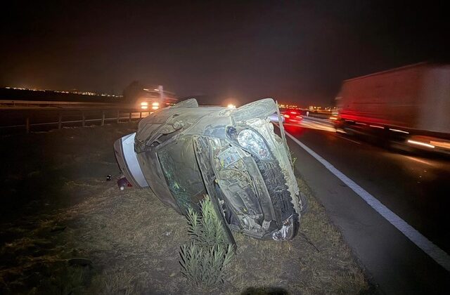 Kahramanmaraş’ta bu otomobilden sağ kurtuldular
