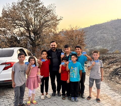 Mücahit ve arkadaşlarına Blueland’dan Morel Desteği