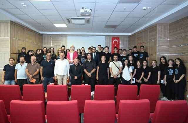 KAHRAMANMARAŞ’TA BASININ DİJİTAL DÖNÜŞÜMÜ DİJİTAL MEDYA AKADEMİSİ İLE BAŞLADI