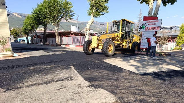Büyükşehir’den Batıpark Spor Salonu Çevresine Düzenleme