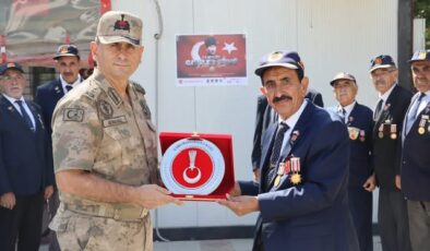 Tümgeneral Ali Gemalmaz’dan Muharip Gaziler Derneği’ne ziyaret