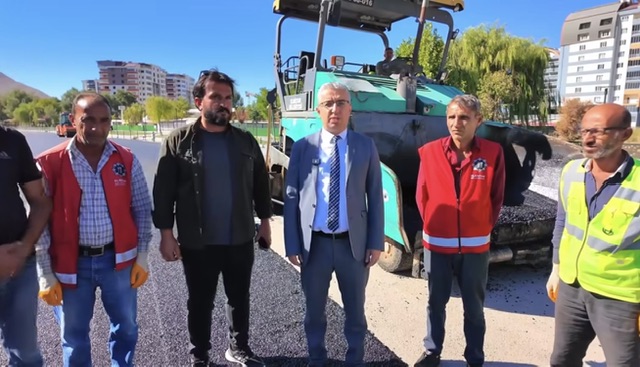 Elbistan’da Bosna Caddesi’nde Asfalt Çalışmaları Başladı