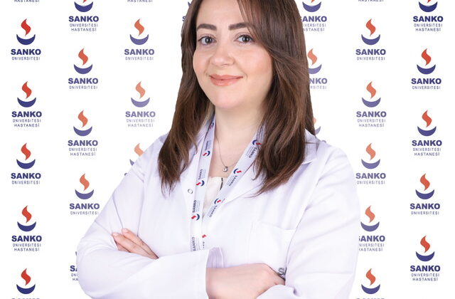 OKULA UYUM SÜRECİ HEM EBEVEYNLER HEM DE ÇOCUKLAR İÇİN ÖNEMLİ