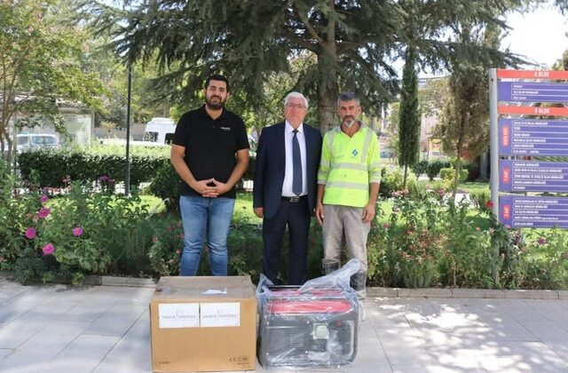 Pazarcık Belediyesi’nden Gençlere Jeneratör Desteği