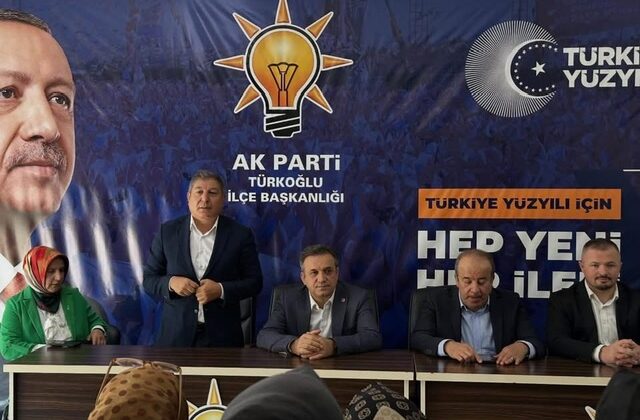 AK Parti Türkoğlu İlçe Başkanlığı’nda İstişare Toplantısı