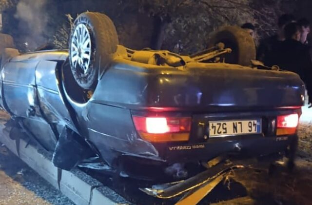Kahramanmaraş’ta otomobil takla attı: 3 yaralı