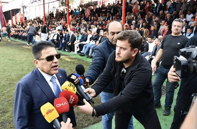 “Kahramanmaraş Karakucak Güreşiyle Tarih Yazıyor”