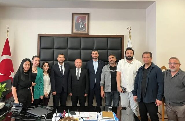 İnşaat Mühendisleri Odası’ndan Harun Buz’a Hayırlı Olsun Ziyareti