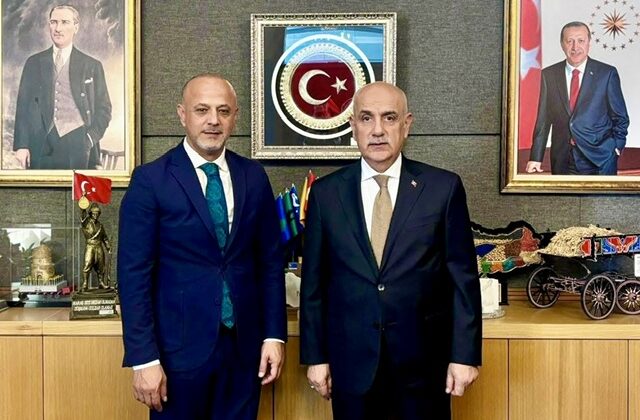 Başkan Kıraç’tan Bakan Kirişci’ye Ziyaret