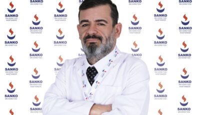MEMEDE HİSSEDİLEN HER KİTLE, KANSER OLMASA DA DEĞERLENDİRİLMELİDİR