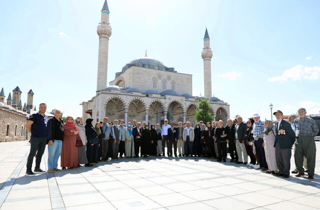 Büyükşehir’den Sevgi Dolu Proje; 50 Yıllık Sevdalar Konya ve Nevşehir’de!