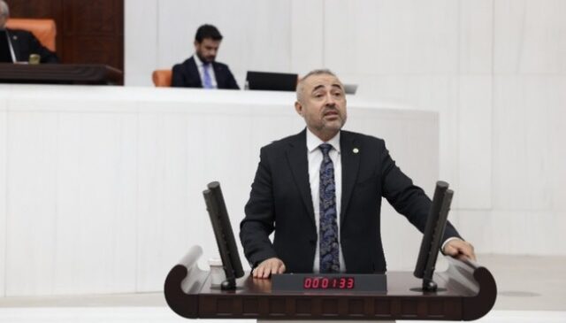 “Dulkadiroğlu Tozla Boğuşurken Şimdi Çamur Bataklığına Dönüştü”
