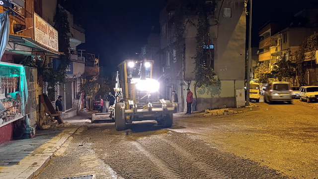 Büyükşehir’den Yağış Sonrası Gece Boyu Yoğun Mesai