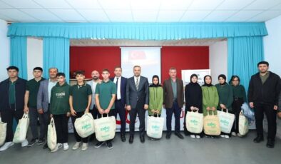 Başkan Toptaş: “Hiçbir Çocuğumuz Üşümesin, Hiçbir Tebessüm Eksik Kalmasın”