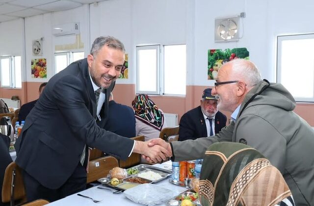 Başkan Hanifi Toptaş: “Şehitlerimizi Rahmetle, Gazilerimizi Minnetle Anıyoruz”