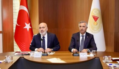 İçişleri Bakan Yardımcısı Mehmet Sağlam Başkanlığında Kahramanmaraş’ta Değerlendirme Toplantısı Yapıldı