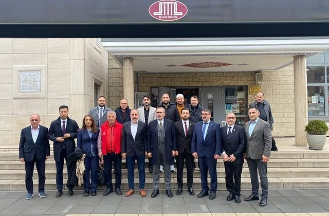 AK Parti MKYK Üyesi Mahir Ünal Almanya’da
