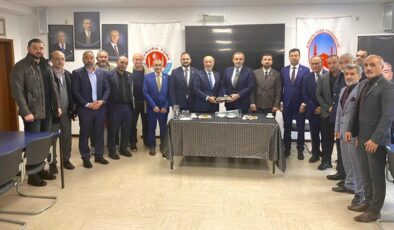 Mahir Ünal’dan Duisburg’da Avrupa Türk Federasyonu’na Ziyaret