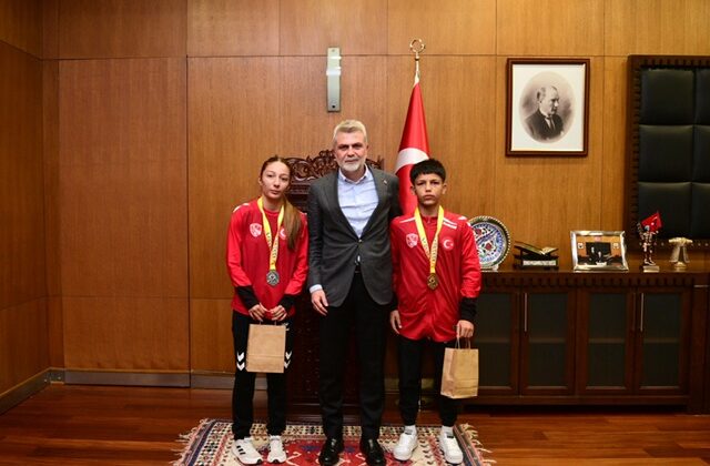 Başkan Görgel, Balkan Şampiyonu Genç Güreşçileri Ağırladı