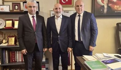 Ali Öztunç: “Aslolan halktır, milletimizle birlikte yürümeye devam edeceğiz”