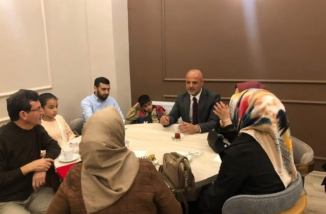 Başkan Koray Kıraç’tan Afşin’in Hekimlerine Teşekkür: “Emekleri Şehrimiz İçin Kıymetli”