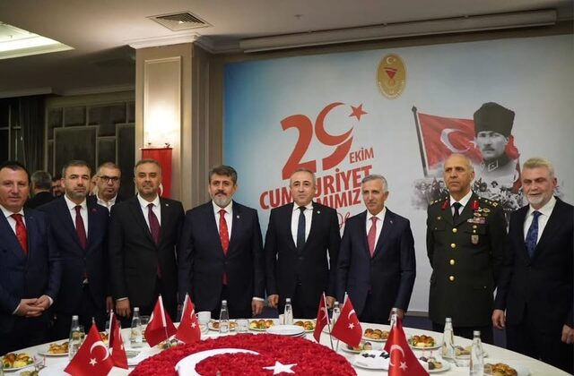 Milletvekili Debgici Cumhuriyet Bayramı Resepsiyonuna Katıldı