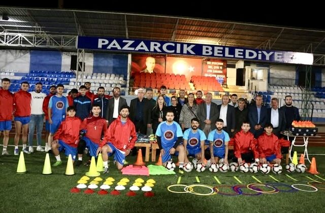 Başkan İkizer’den Aksuspor’a Malzeme Desteği