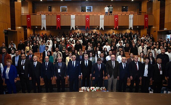 Kahramanmaraş, 13. Uluslararası Türk Halkları Geleneksel Spor Oyunları Sempozyumuna Ev Sahipliği Yapıyor