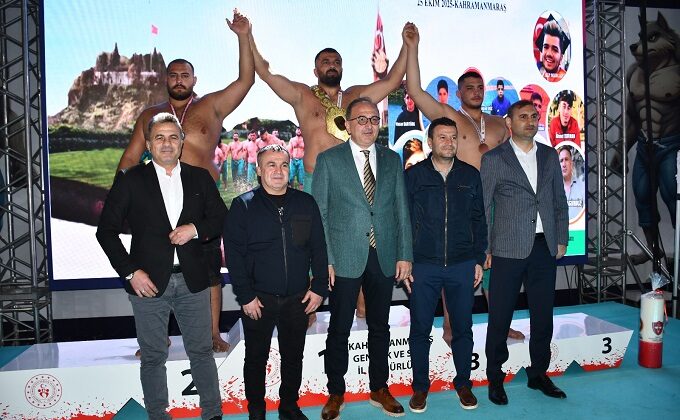 Nefes Kesen Türkiye Kısa Şalvar Güreş Şampiyonası Tamamlandı