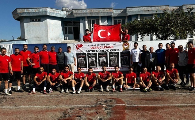 6 Şubat Deprem Şehitleri UEFA C Lisans Antrenör Eğitim Kursu Kahramanmaraş’ta Başladı