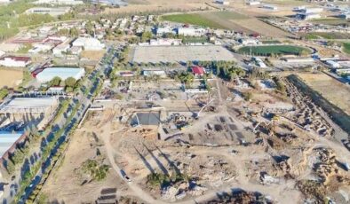 Kahramanmaraş’ta dev stadyumun temeli atıldı