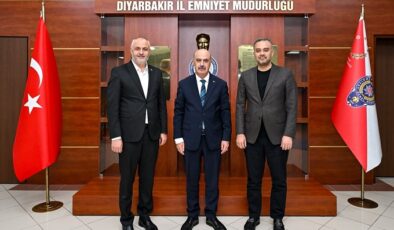 Başkan Toptaş ve Başkan Gökşen’den  Diyarbakır İl Emniyet Müdürü Nurettin Gökduman’k a Hayırlı Olsun Ziyareti