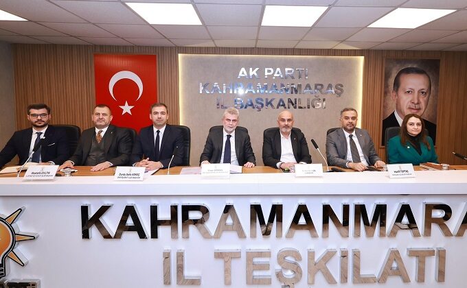 AK Parti Onikişubat İlçe Danışma Toplantısı Geniş Katılımla Gerçekleştirildi