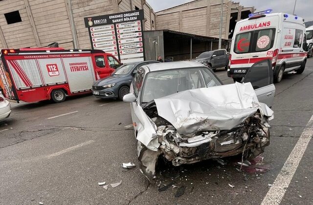 Kahramanmaraş’ta İki Otomobil Çarpıştı: 1 Yaralı